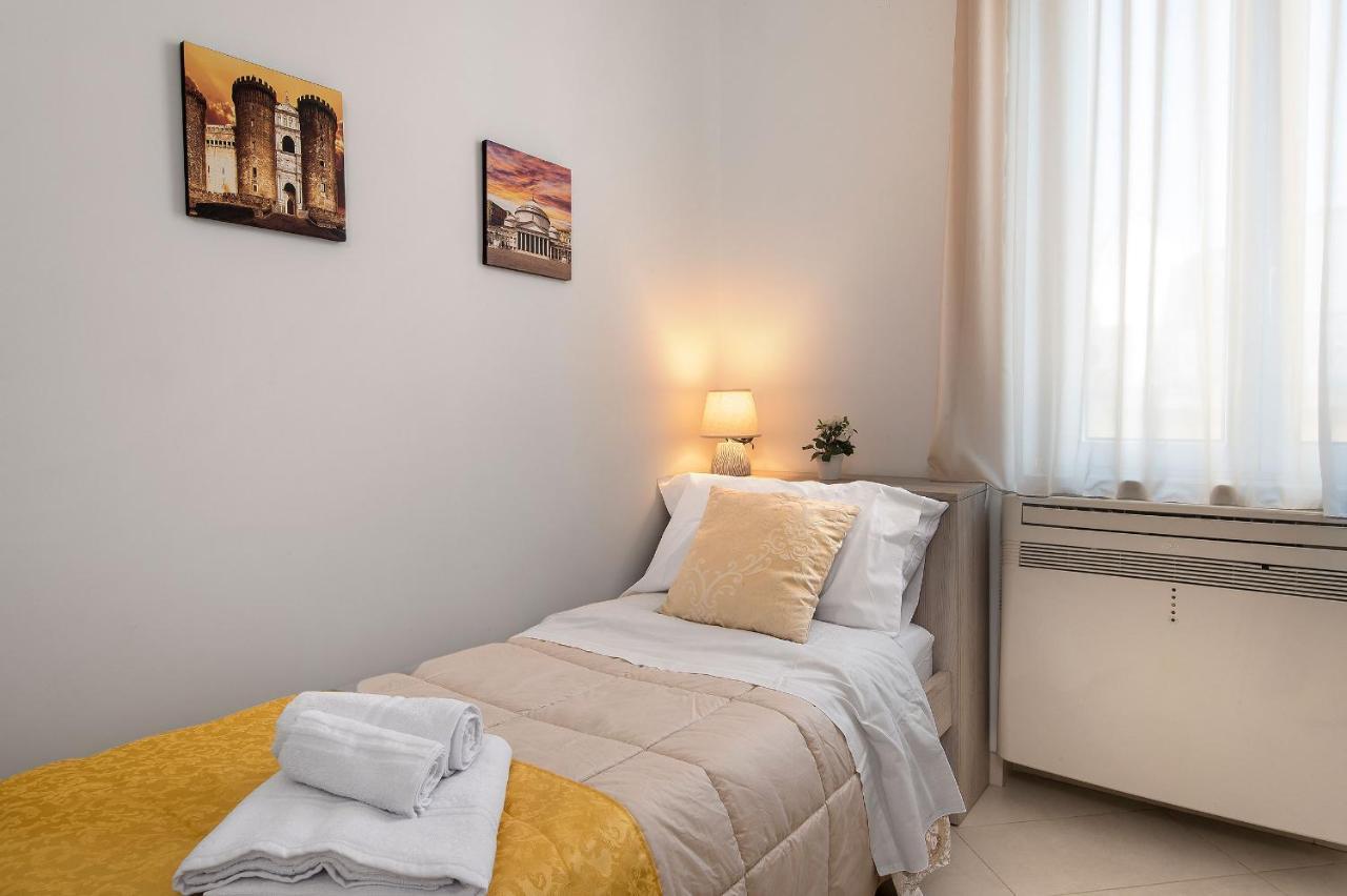 La Preziosa Apartment Duomo Неаполь Экстерьер фото