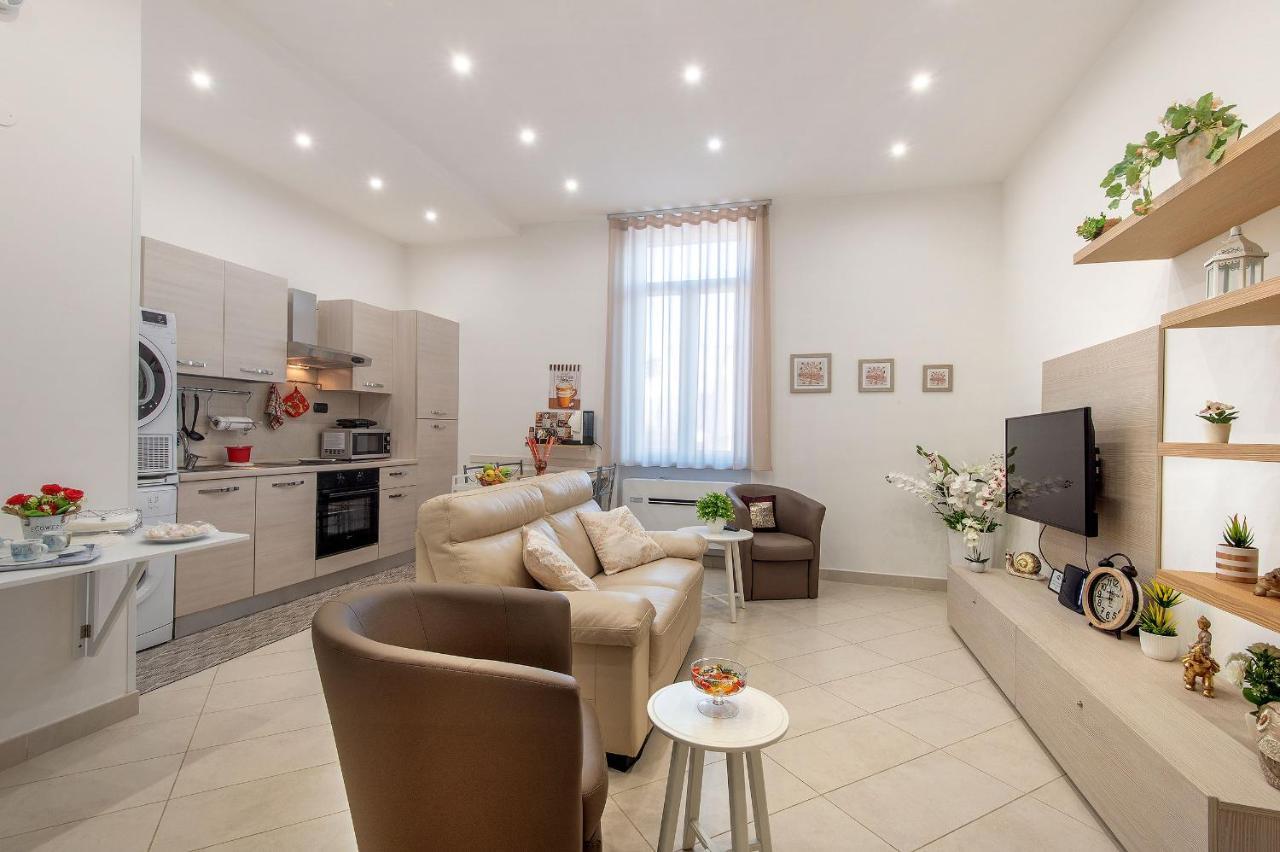 La Preziosa Apartment Duomo Неаполь Экстерьер фото
